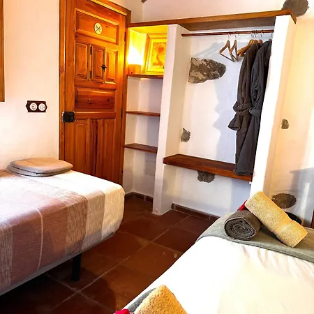 Chamorga - - - Country house *