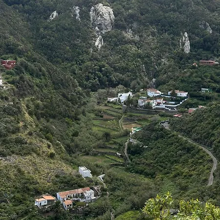 Chamorga - - - * Santa Cruz de Tenerife
