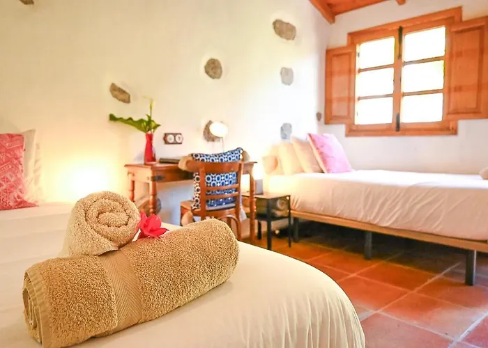 Landsted Chamorga - - - Santa Cruz de Tenerife